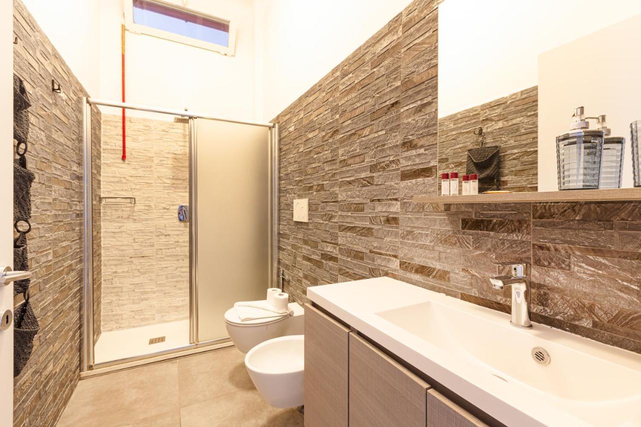 Guesthost - Cosy Apt Close To Piazza Insubria Milan Extérieur photo